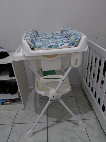 Vende-se banheira.