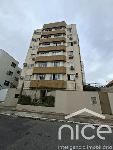 Apartamento mobiliado, de 1 Dormitório, no bairro Centro, em Itajaí/SC