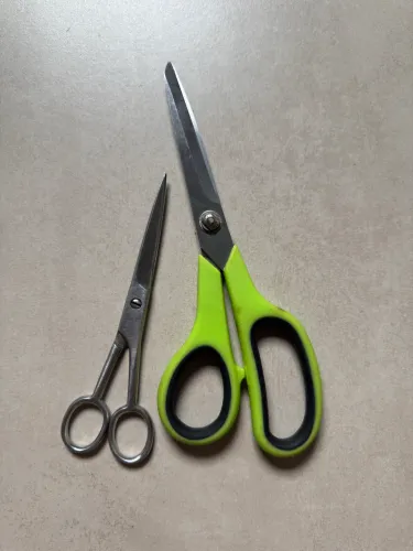 Vendo tesoura de corte Profissional (usada)