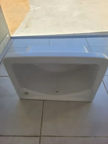 Tanque para lavanderia<br>Tanque 20L 26,5x53x37,5cm Branco Esmaltado Louça Brilhante Celite