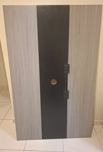 Painel Para TV Usado E Bem Conservado