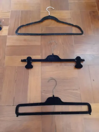 Kit cabide de veludo 32 peças 