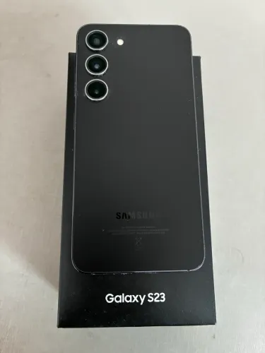 Vende-se Samsung Galaxy S23 256 GB