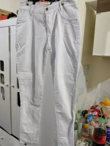 Calça branca tamanho 42 feminino