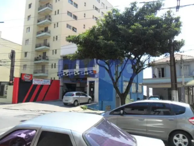 Terreno na Vila Deodoro para venda, com 3 salas para escritório com pisos tacos, cozinha,