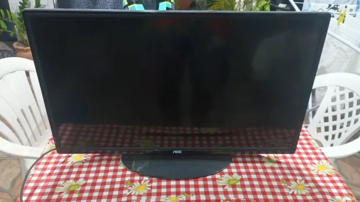 Tv monitor AOC 24 polegadas led