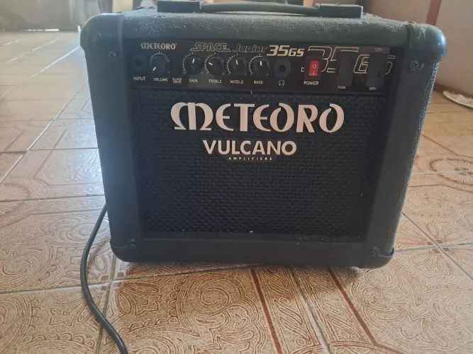 Amplificador de guitarra meteoro 35GS