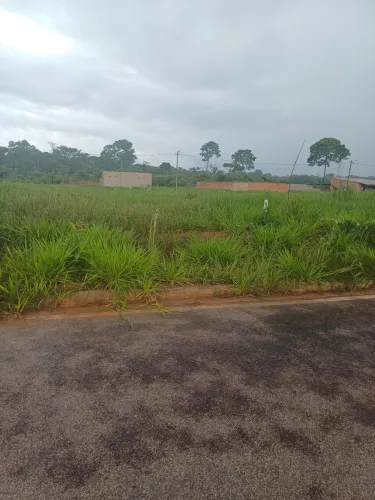 Vendo terreno escriturado no residencial Viena na BR 364