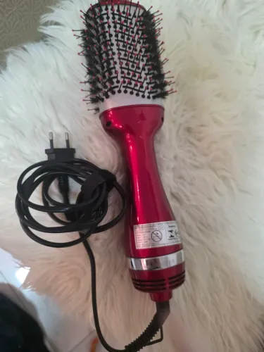 Escova Secadora Mondial Silver Red 110V Semi Nova, Perfeita usada uma vez!