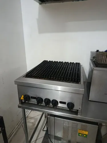 Churrasqueira char broiler Venâncio 60cm