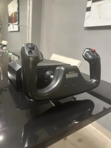 Logitech Saitek Pro Flight Yoke System - Praticamente Novo 