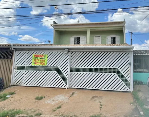 Sobrado Qno 06 Ceilândia ac. Financiamento