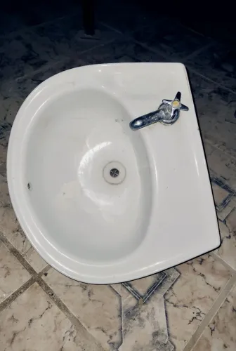 Lavatório de banheiro