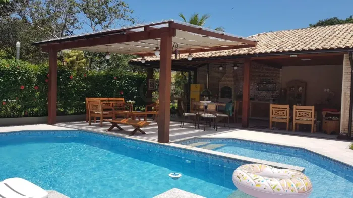 Casa para Locação em Rio das Ostras, Mar do Norte, 3 dormitórios, 1 suíte, 4 banheiros, 2