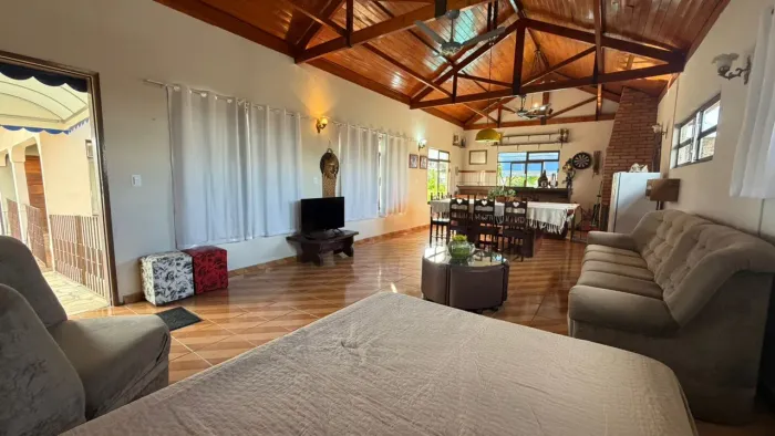 Locação Mensal e Diárias Studio no Centro de Canoinhas-SC | Piscina | Garagem