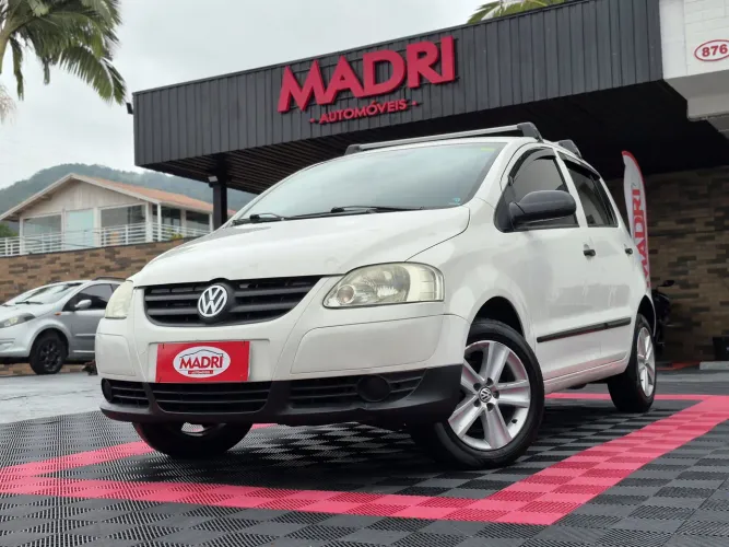 Volkswagen Fox Plus 1.0mi/ 1.0mi Total Flex 8V 4P 2008