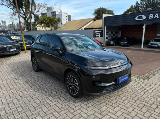 Leapmotor B10 BEV (Elétrico) 2026