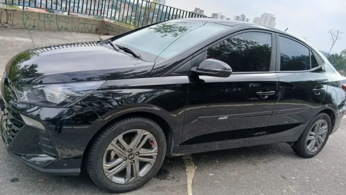 Hyundai HB20S Com. Plus Tech 1.0 TB Flex 12V AUT 2025