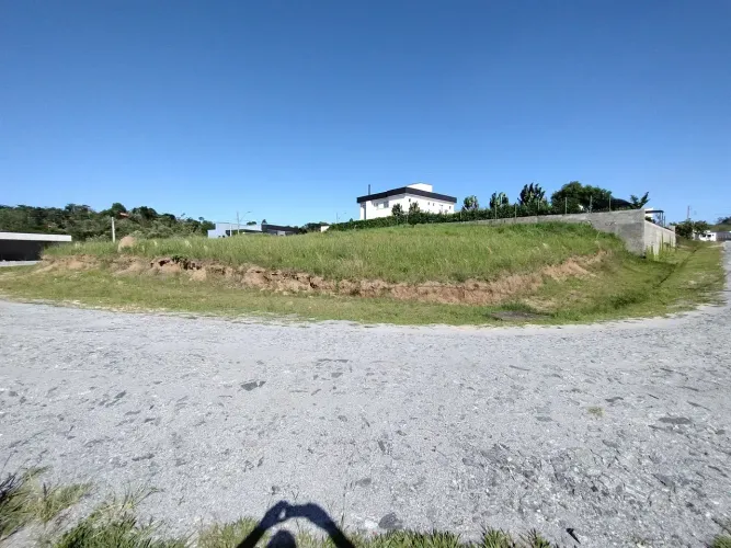 Terreno em Condomínio Alto Padrão (1.534m² - Jacareí/Guararema)