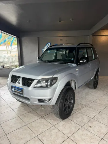 Mitsubishi Pajero TR4 2.0/ 2.0 Flex 16V 4X4 Aut. 2010