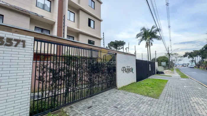 Apartamento moderno no Condomínio Pátio Pazienza | Sacada com churrasqueira e condomínio c