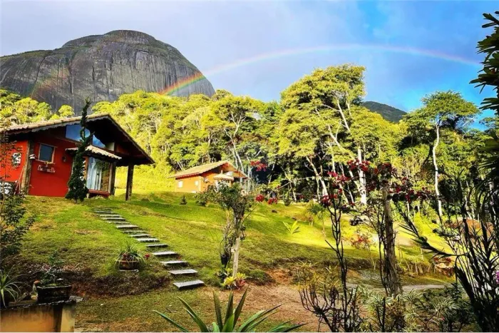 Pousada à venda com RGI, localizada em uma área privilegiada de Nova Friburgo - Rio de Jan