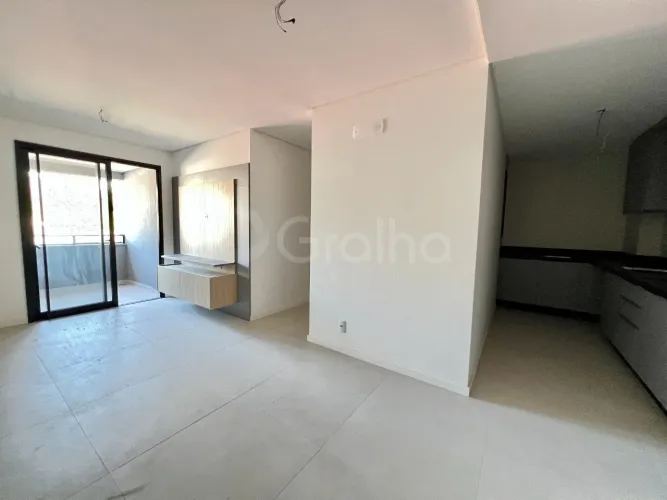 Apto semimobiliado Unna Residence
