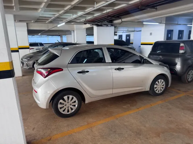 Hyundai HB20 Unique 1.0 Flex 12V Mec. 2019