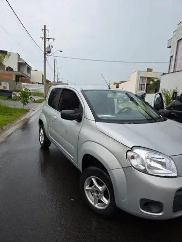 Fiat Uno Vivace 1.0 EVO Fire Flex 8V 3P 2012