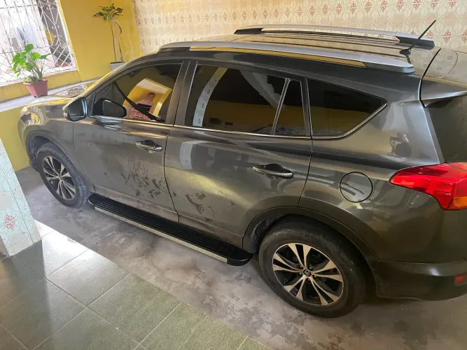 Toyota RAV4 2.5 4X4 16V Aut. 2015