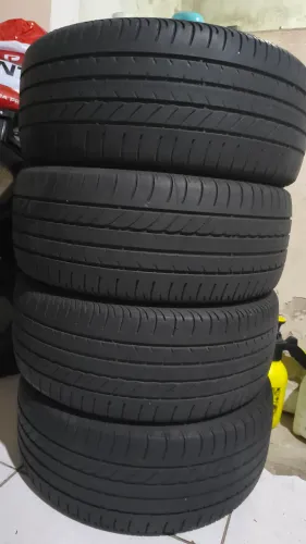 Pneus de carro