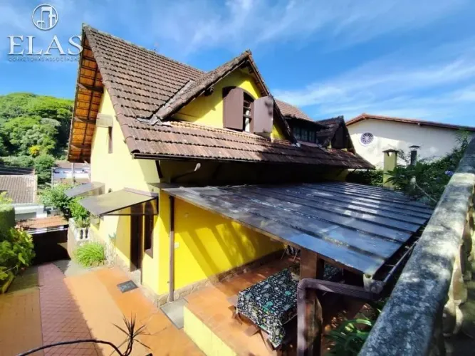Casa- Petrópolis, Quitandinha