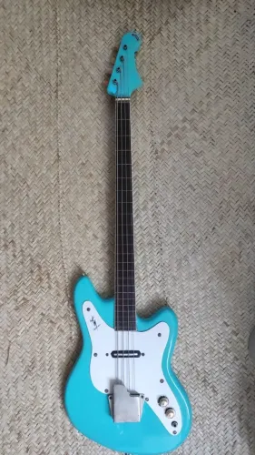 Baixo Giannini Sonic 60s/ Fretless