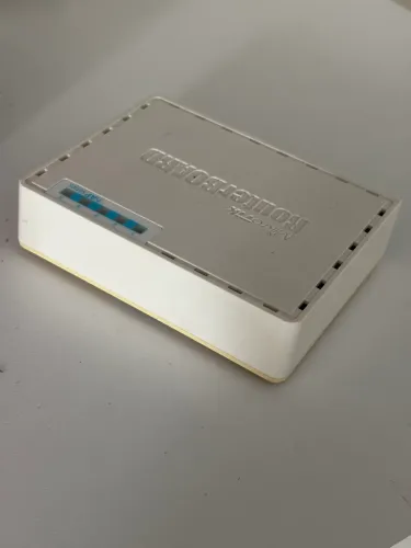 Mikrotik 750GR2