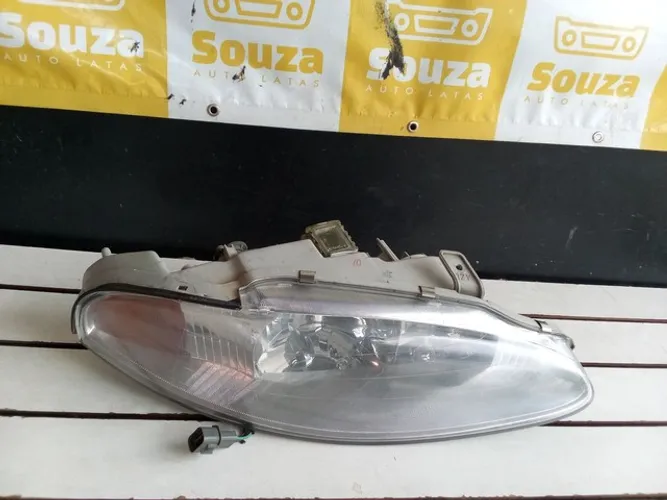 Farol Mitsubishi eclipse 95/96