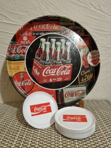 Bandeja retrô, ideal para decoração de bar