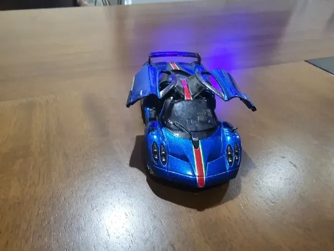 KiNSMART 2016 Pagani Huayra BC Blue w/Decals 5" 1:38 Scale Die Cast Metal Model