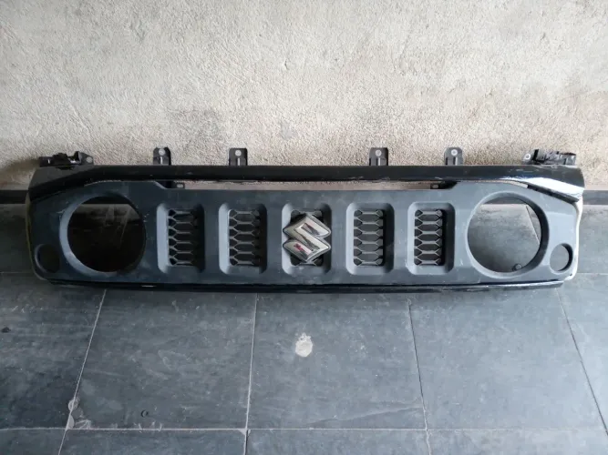 Painel Frontal Suzuki Jimny Sierra (Com Grade)