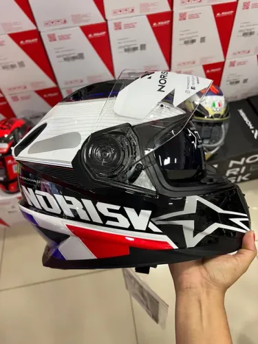 Capacete Norisk Países França(com óculos interno)