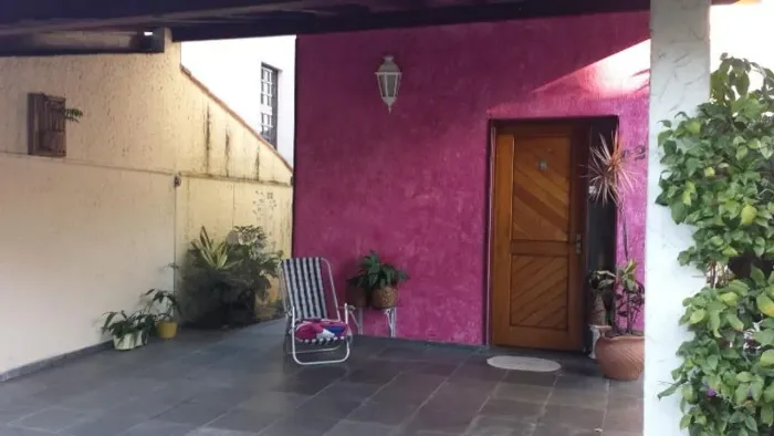 Casa para venda no Condominio Green Village com 3 dormitorios sendo 1 súite e 183m² / Mogi