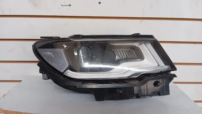 FAROL DIREITO JEEP COMPASS 2018