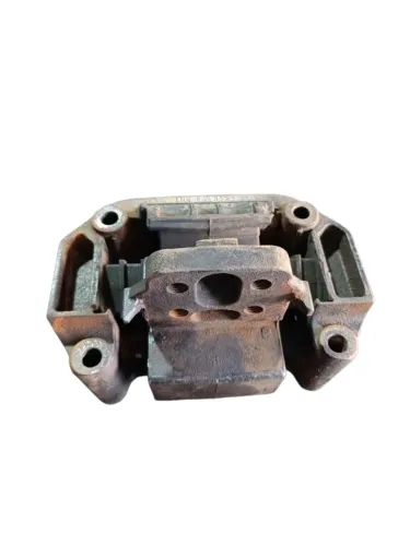 Suporte Traseiro Motor E Caixa Scania P124 9010352