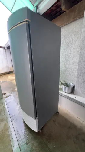 Uma pechincha: Refrigerador 497Litros vertical 