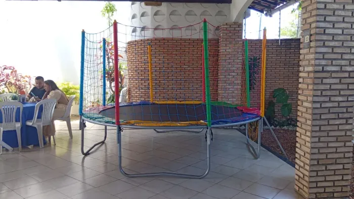 Pula pula / cama elástica