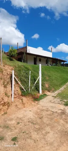      Vendo esta linda CASA!