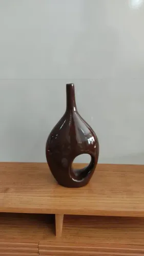 Vaso Decorativo Moderno em Cerâmica