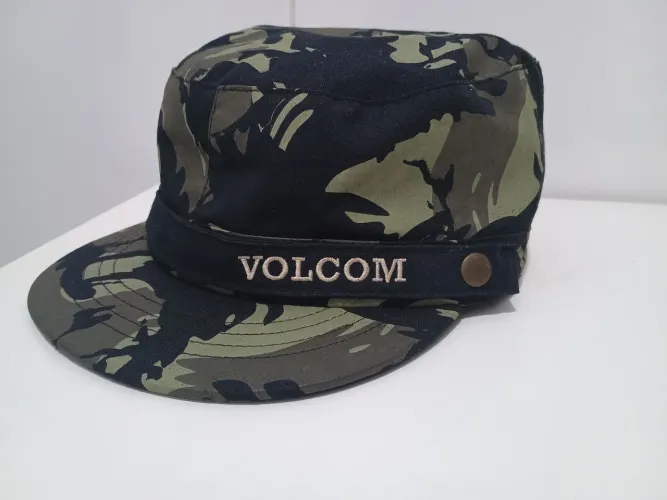 Boné Volcom Camuflado - Estilo e Atitude!