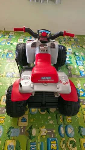 Quadriciclo infantil 