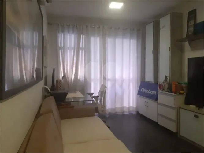 Apartamento à venda com 2 quartos no condomínio Edifício Estrela da Vila, Rio de Janeiro -