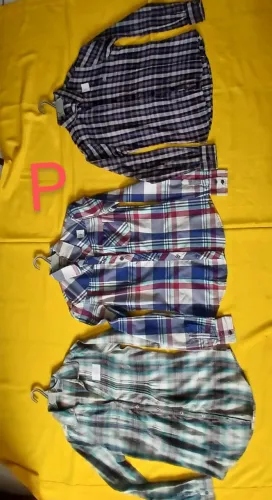 Camisas xadrez femininas e masculinas